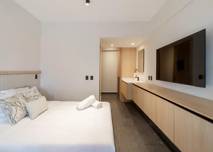 Myla Girasol Condesa 3*